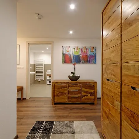 Bayerisch Meran Hotel 3*