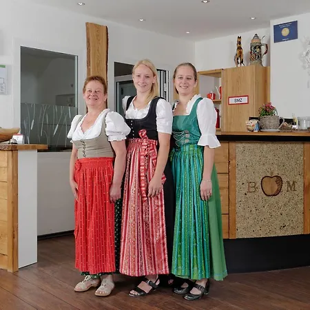 Bayerisch Meran Hotel 3*