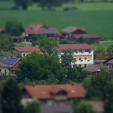 Bayerisch Meran 3*