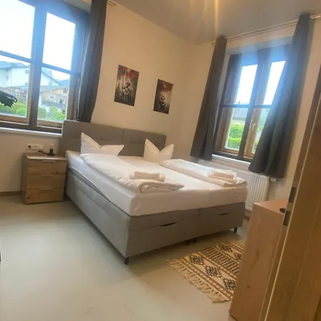 Bayerisch Meran Szálloda