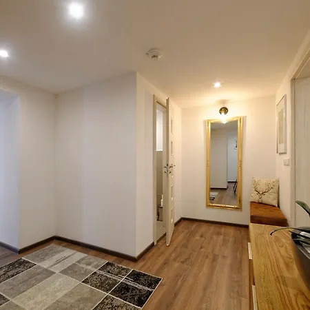 巴伐利亚梅朗酒店 酒店