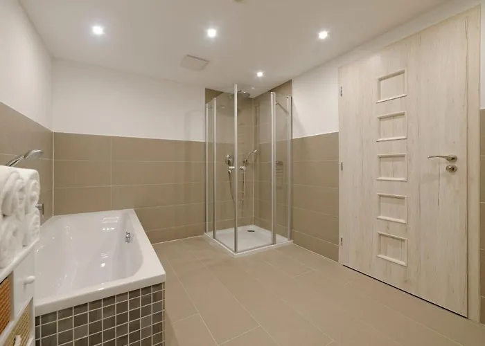 호텔 Bayerisch Meran 3*